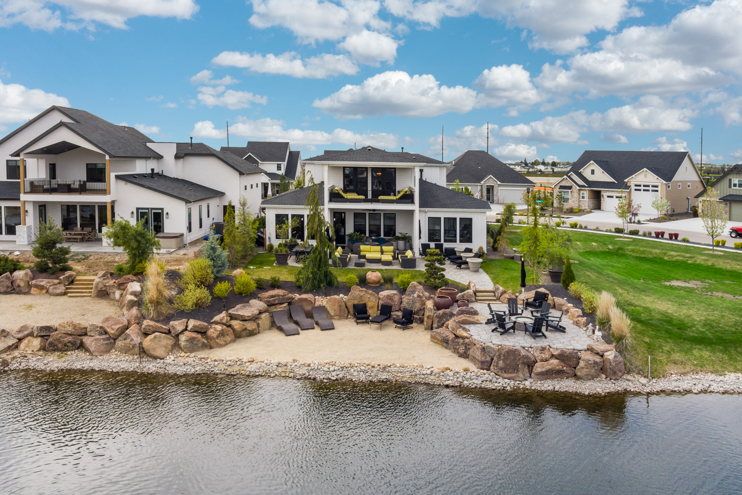 1356 N Truman Avenue photo 52