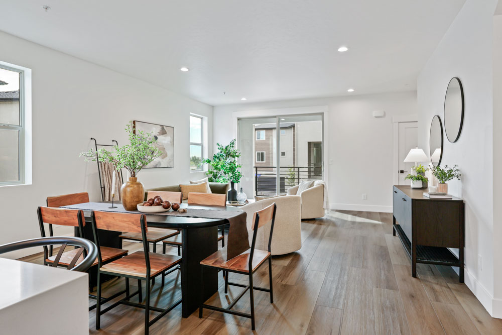 1715 S Rock View Drive photo 11