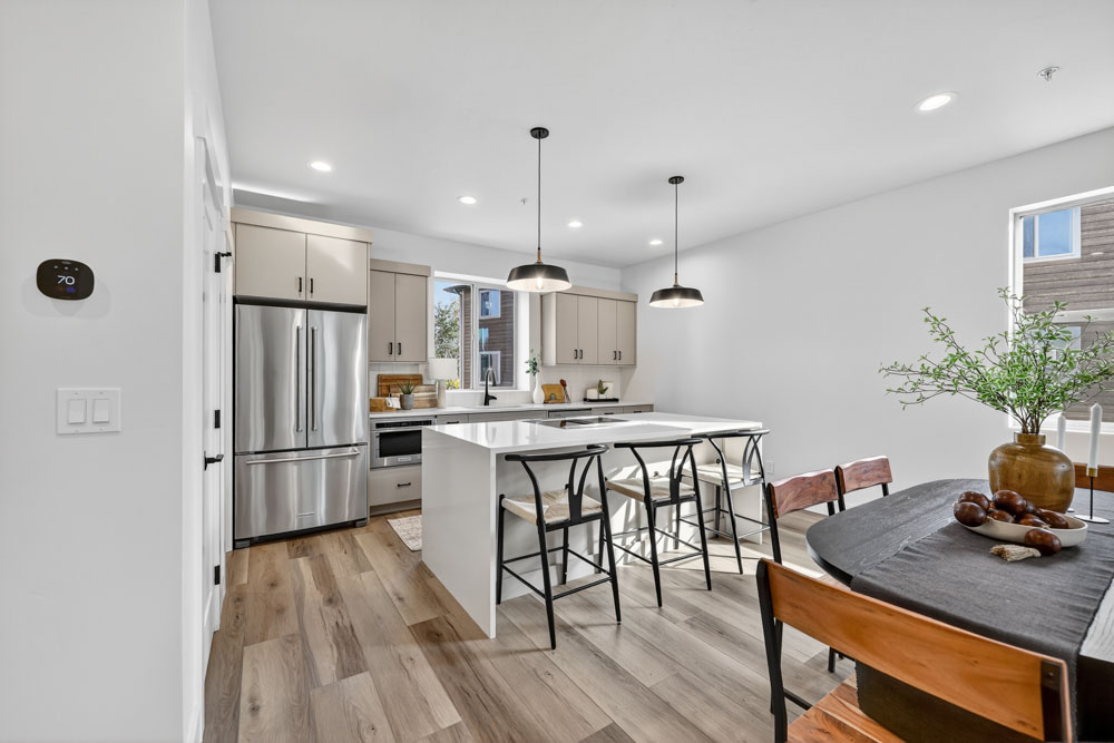 1715 S Rock View Drive photo 16