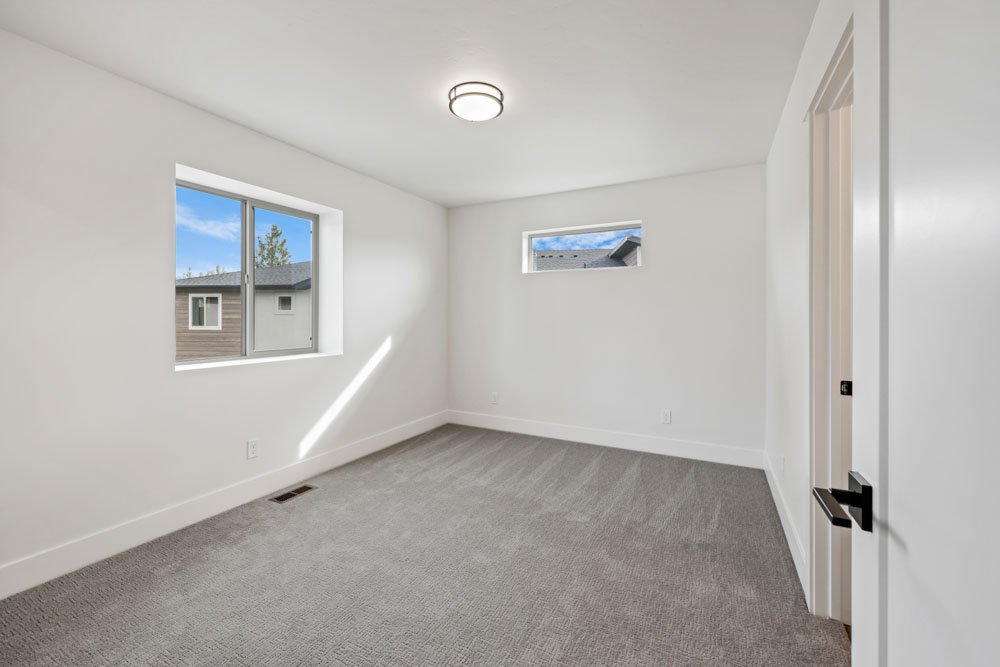 1715 S Rock View Drive photo 25