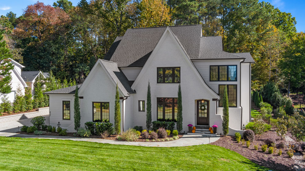 417 Nottingham Drive photo 2