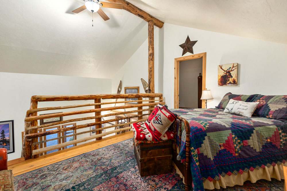 62924 Wolf Creek Lane photo 26