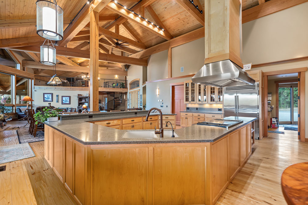 62924 Wolf Creek Lane photo 47