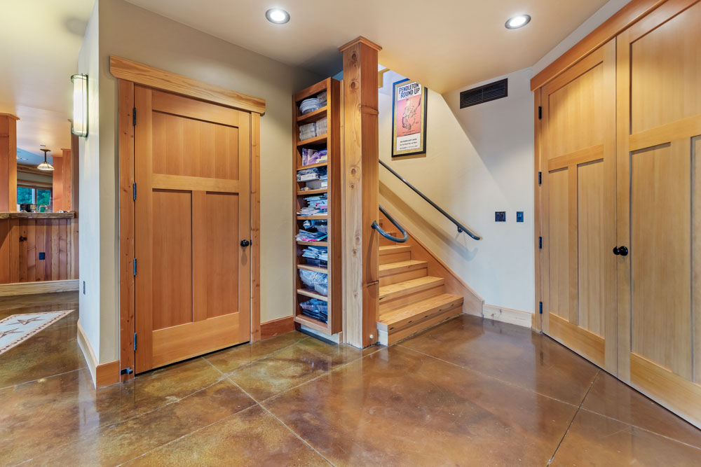 62924 Wolf Creek Lane photo 65