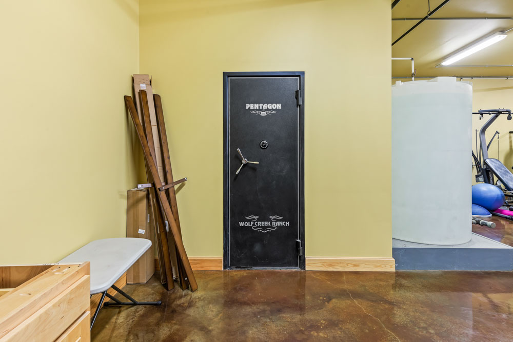 62924 Wolf Creek Lane photo 80