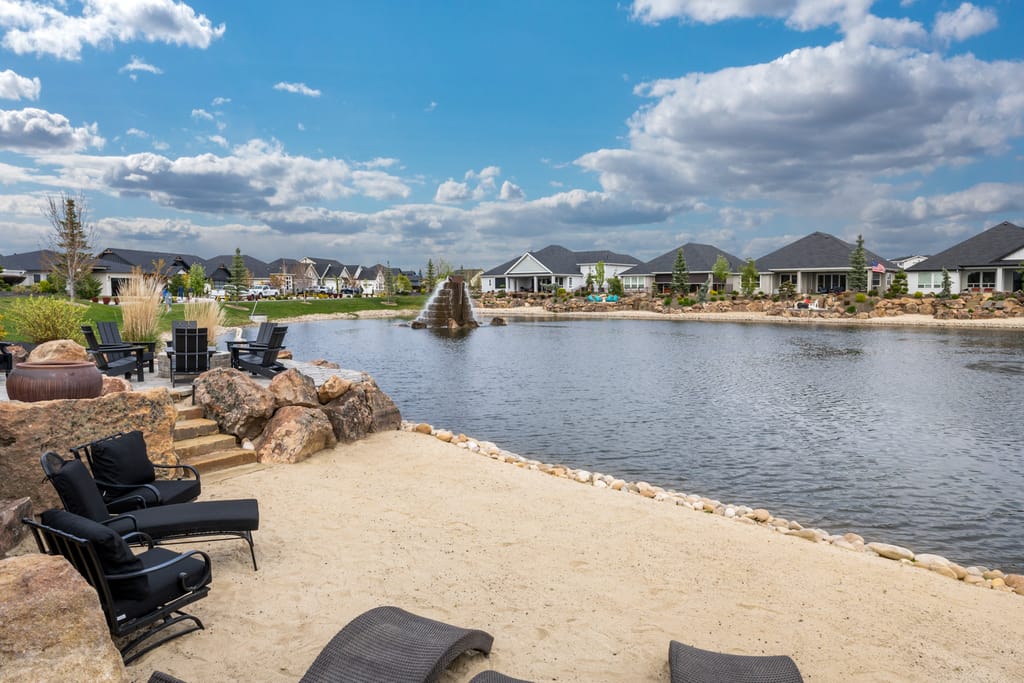 1356 N Truman Avenue photo 45