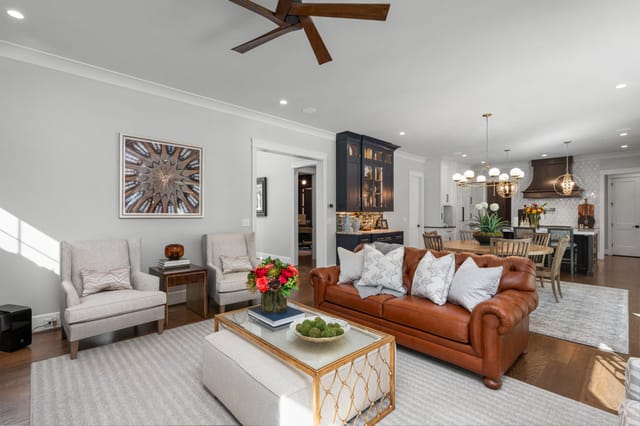 417 Nottingham Drive photo 9