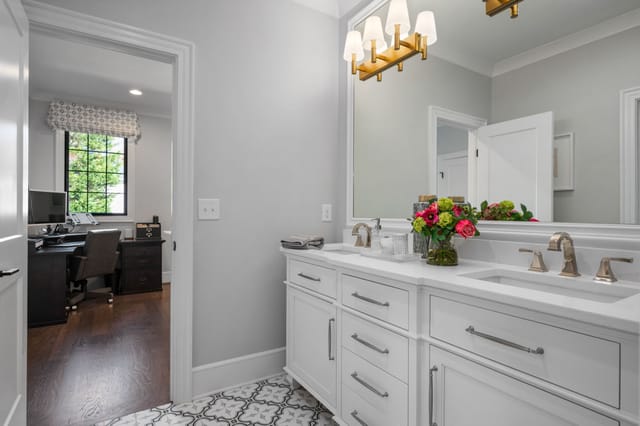 417 Nottingham Drive photo 30