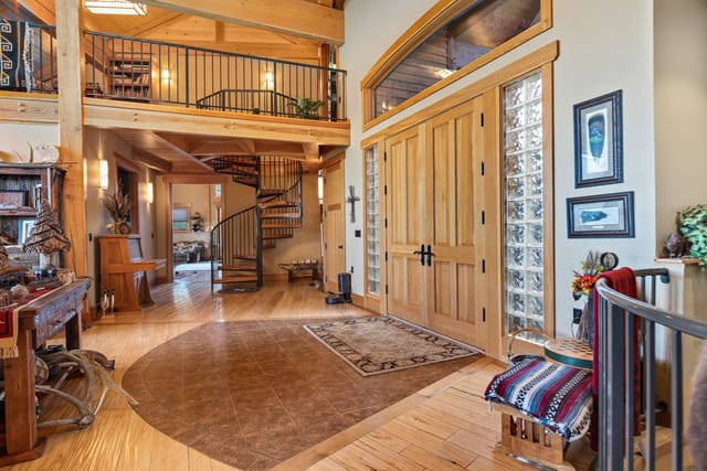 62924 Wolf Creek Lane photo 41