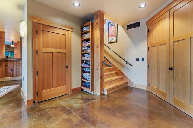 62924 Wolf Creek Lane photo 65