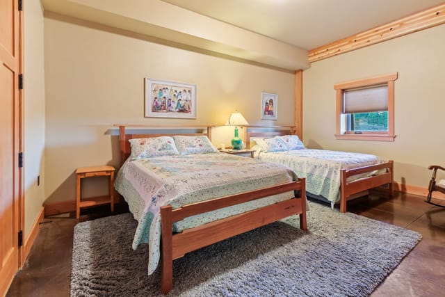 62924 Wolf Creek Lane photo 66