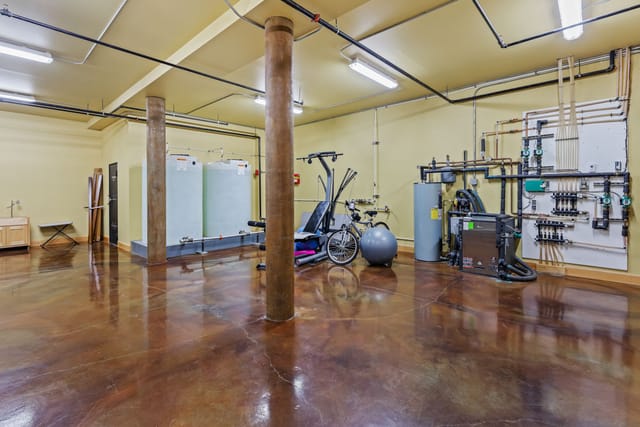 62924 Wolf Creek Lane photo 79