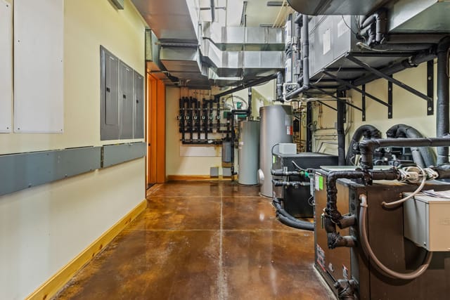 62924 Wolf Creek Lane photo 81