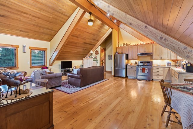 62924 Wolf Creek Lane photo 83