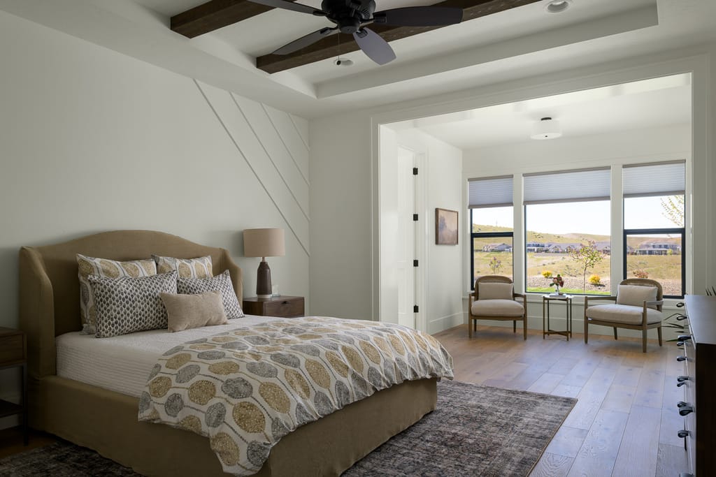 Panoramic Boise foothills sunset view from luxury home property in Eagle Idaho